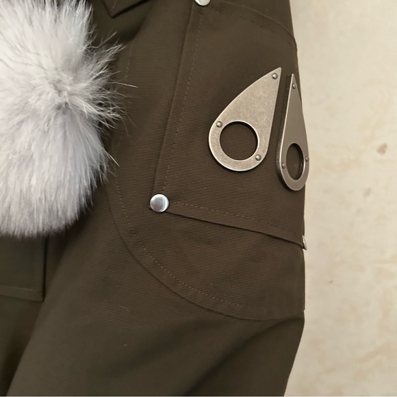 New with tag Moose Knuckles Debbie Bomber with Natural Fox fur down Jacket - Picture 7 of 11